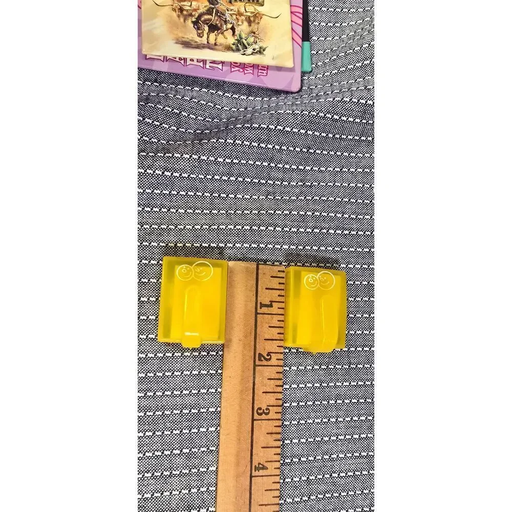 Vintage Magnet Lot